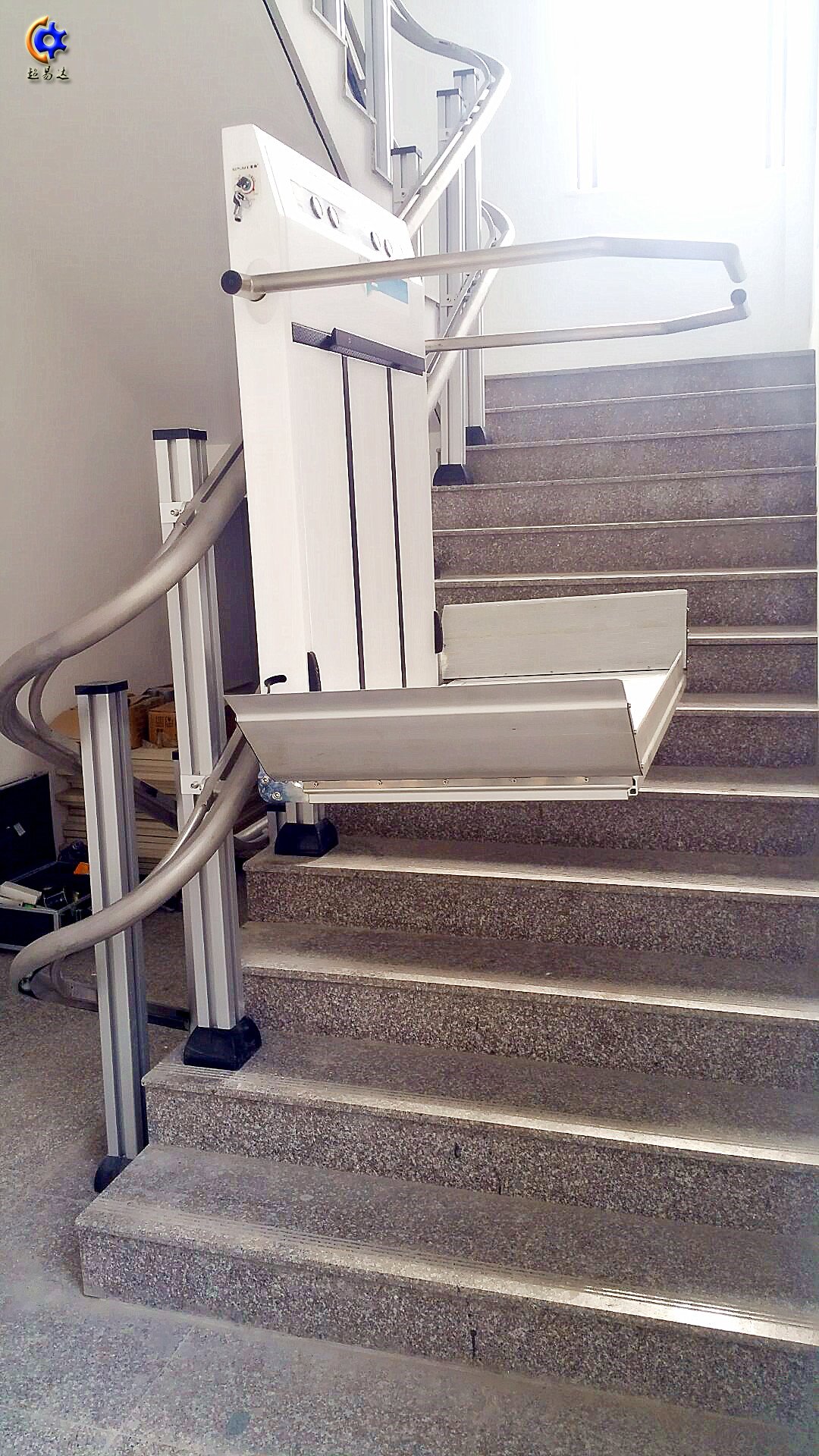 斜掛式無障礙升降平臺 斜掛式無障礙升降平臺